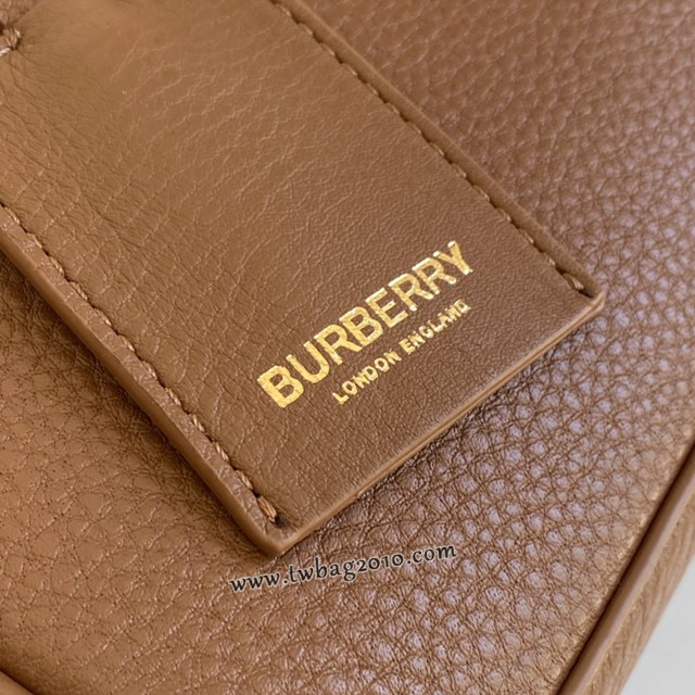 Burberry專門店新款粒紋皮革立方包手提肩背女包 巴寶莉時裝秀款保齡球包 yxb1240